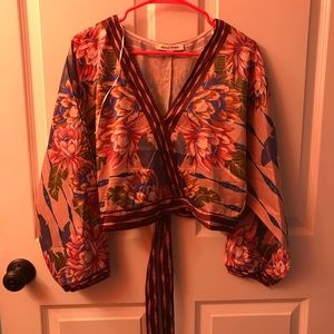 Long sleeve crop top blouse